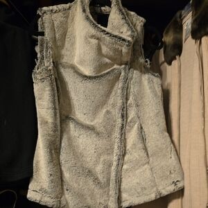 Women's Gray Sleeveless Jacket